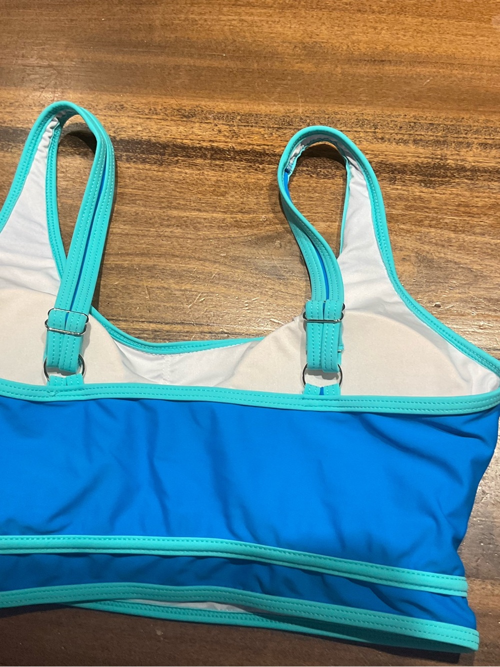 Women’s Blue Contrast-Trim Swim Top - Picture 4 of 6